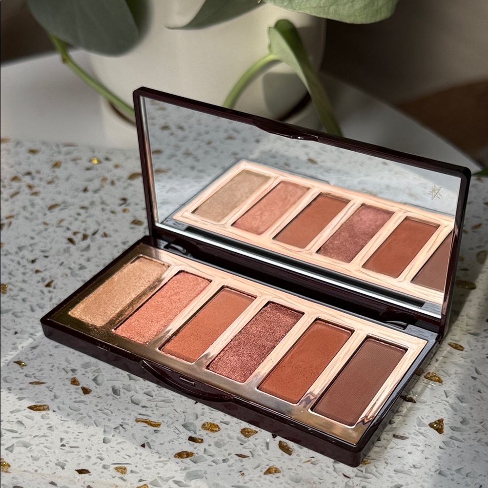 Charlotte Tilbury Eyeshadow Palette